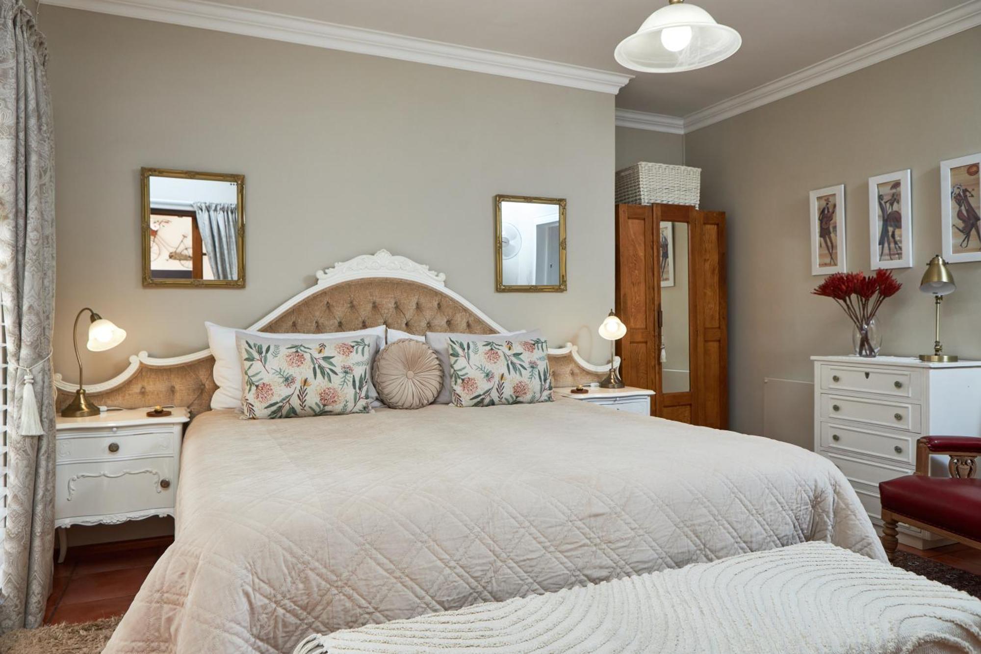 Meerendal Cottage-Affordable Luxury-Private Garden With Pool & Hot Tub Città del Capo Esterno foto