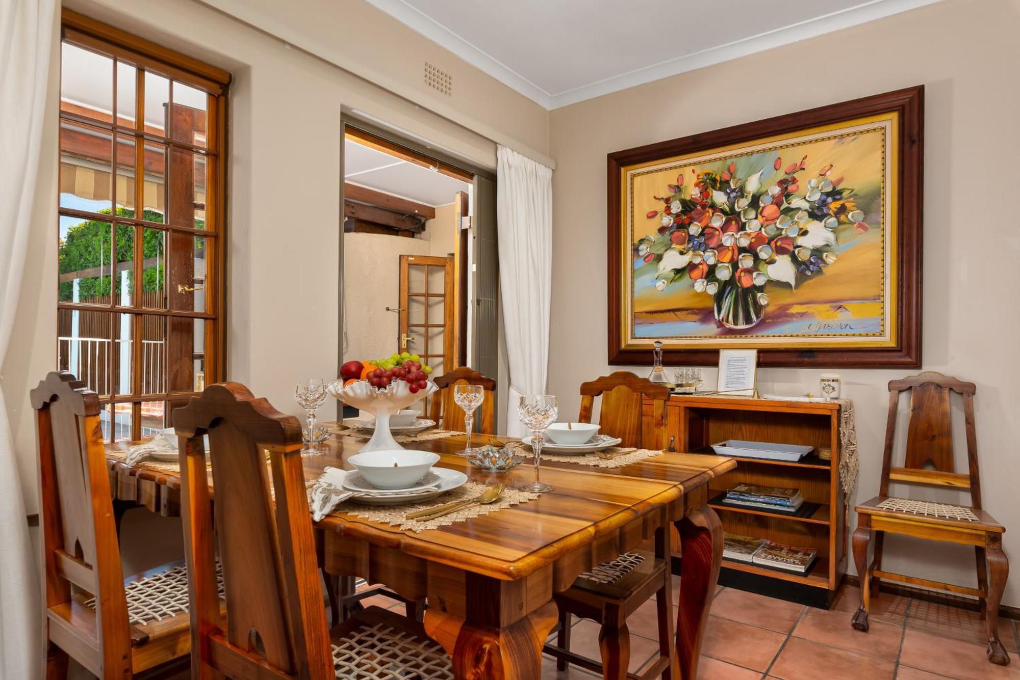 Meerendal Cottage-Affordable Luxury-Private Garden With Pool & Hot Tub Città del Capo Esterno foto