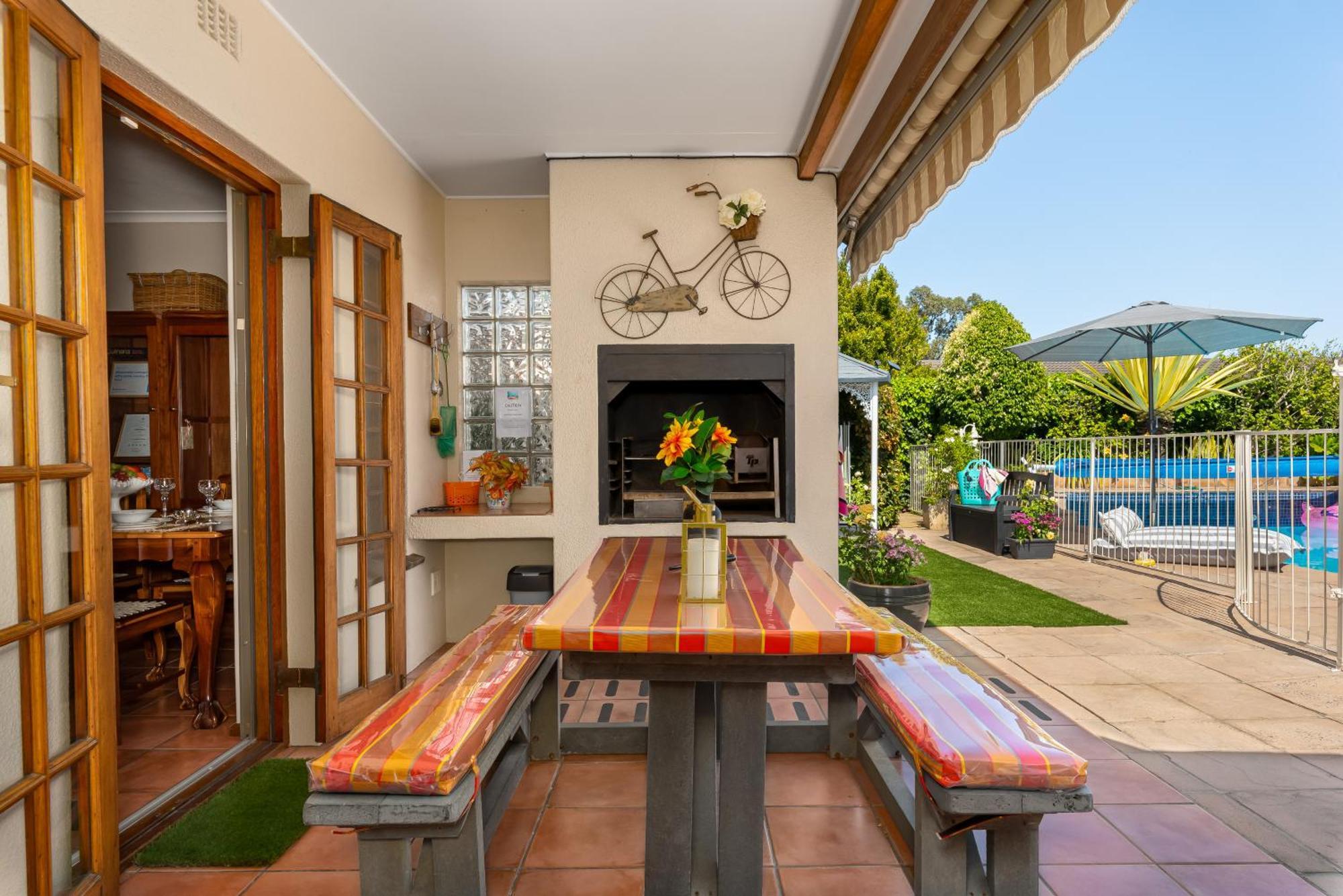 Meerendal Cottage-Affordable Luxury-Private Garden With Pool & Hot Tub Città del Capo Esterno foto